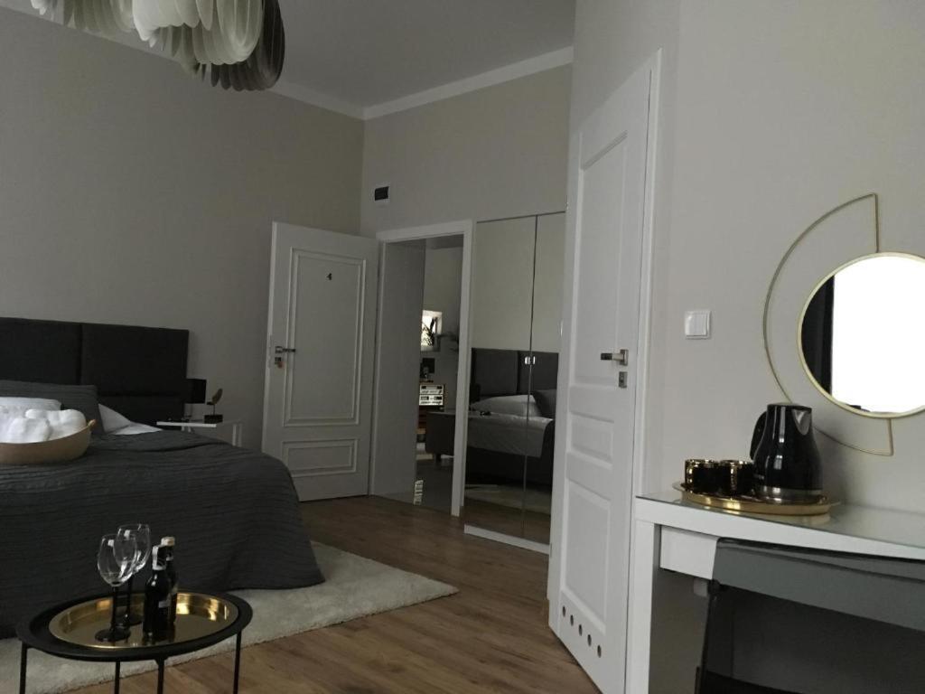 Marzec Apartamenty Gniezno Luaran gambar